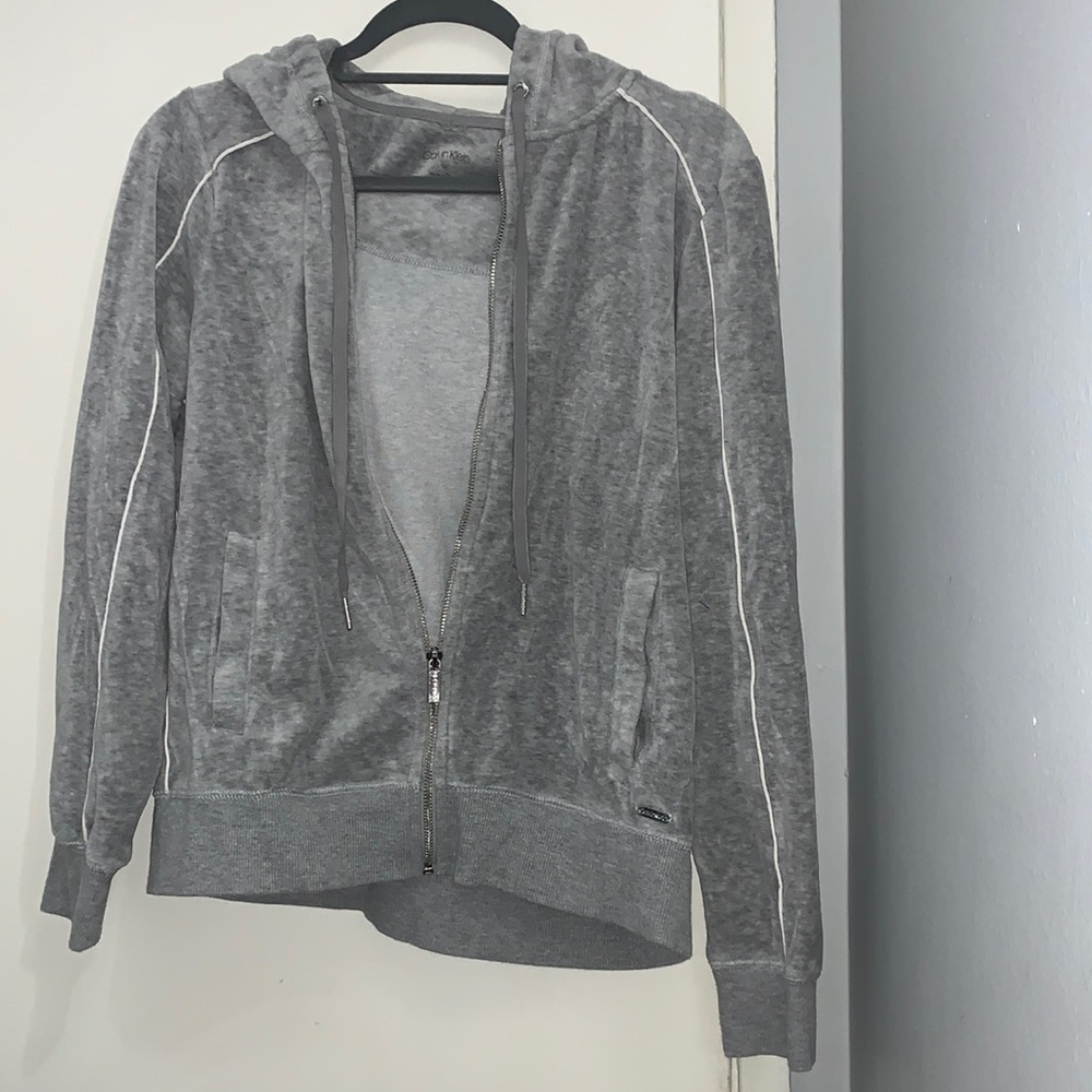 Calvin Klein sweatshirt